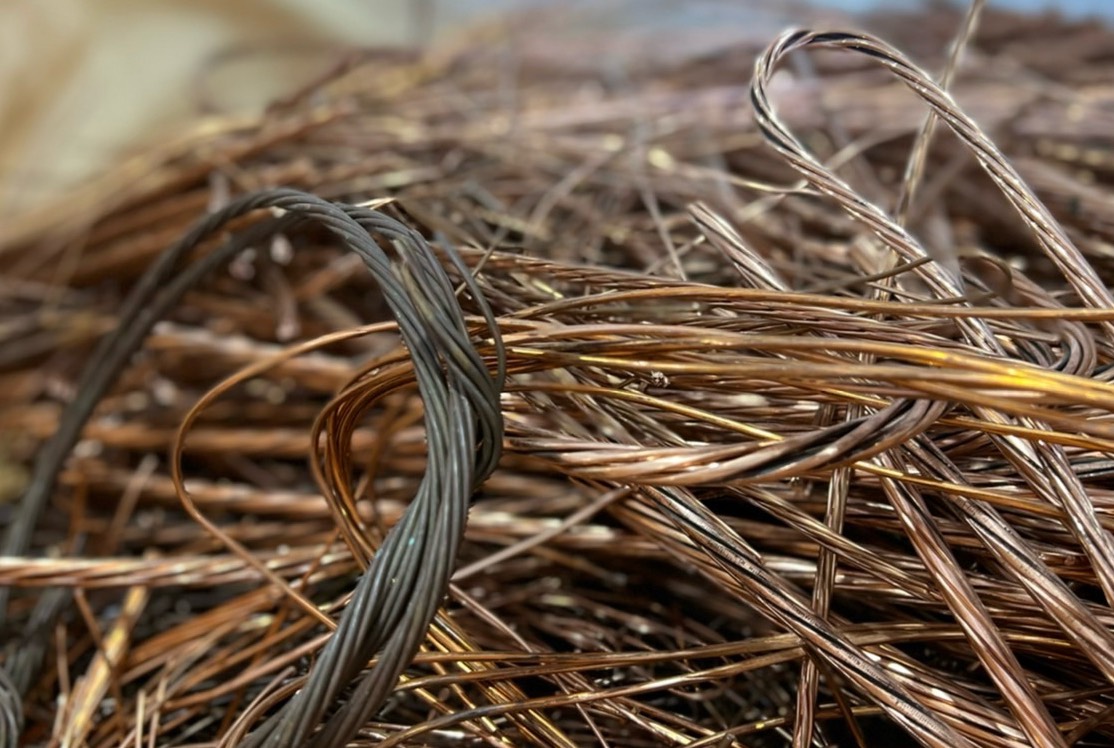 1号銅線（黒ずみ）　